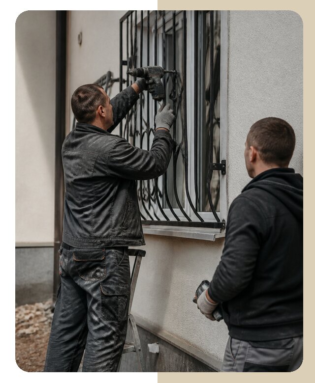 Установка наружных решеток в Крымске от 5078 р. | ДвериЛегко-Крм